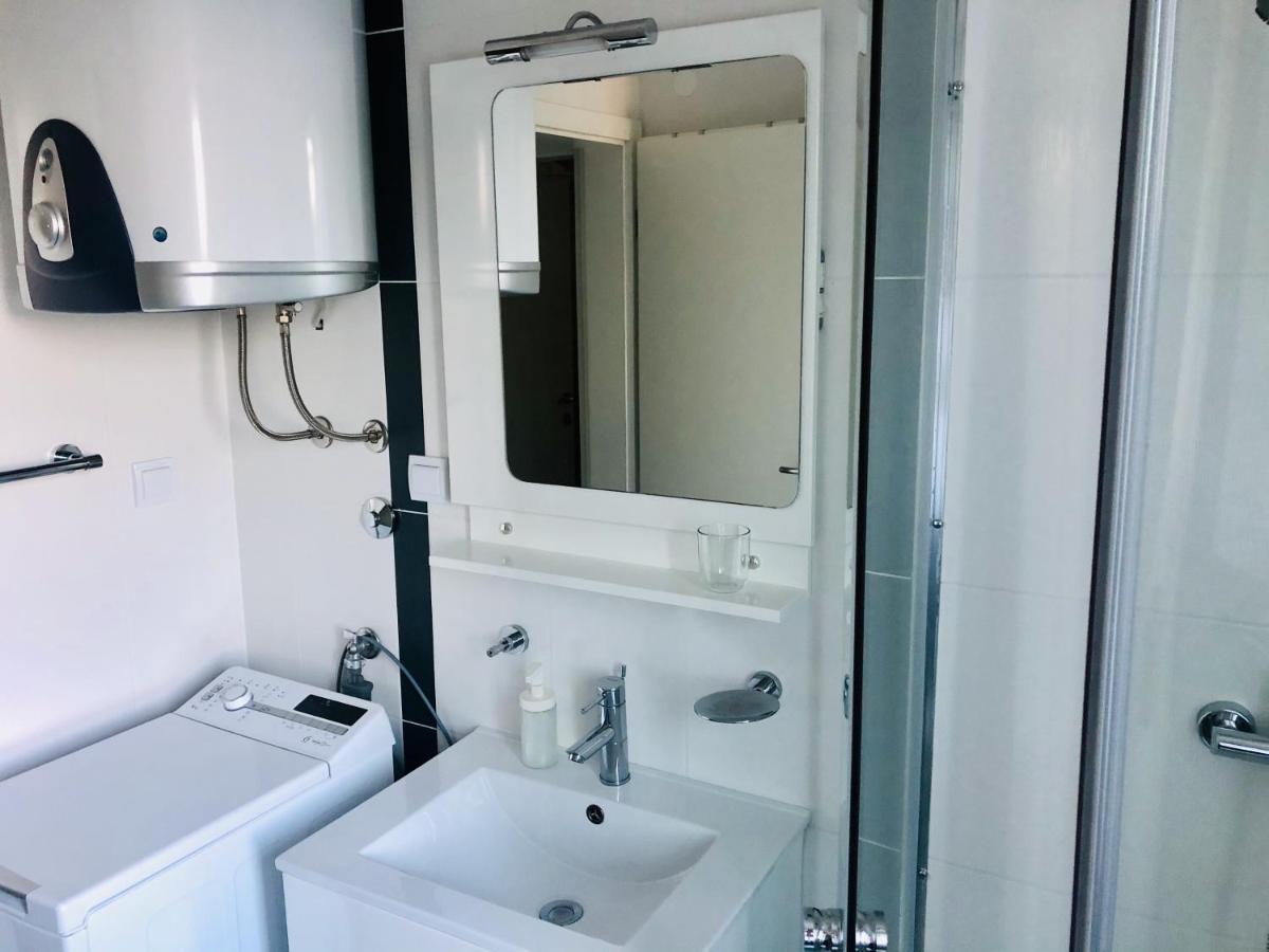 Private Pool And Mediterranean Garden Apt Mia Šilo Εξωτερικό φωτογραφία