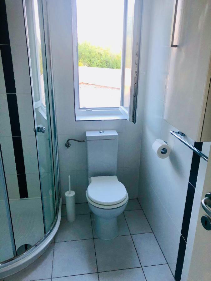 Private Pool And Mediterranean Garden Apt Mia Šilo Εξωτερικό φωτογραφία