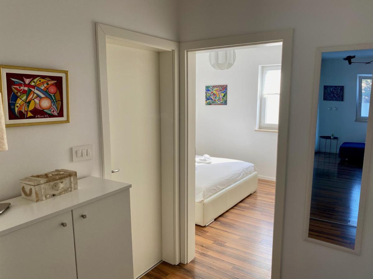 Private Pool And Mediterranean Garden Apt Mia Šilo Εξωτερικό φωτογραφία